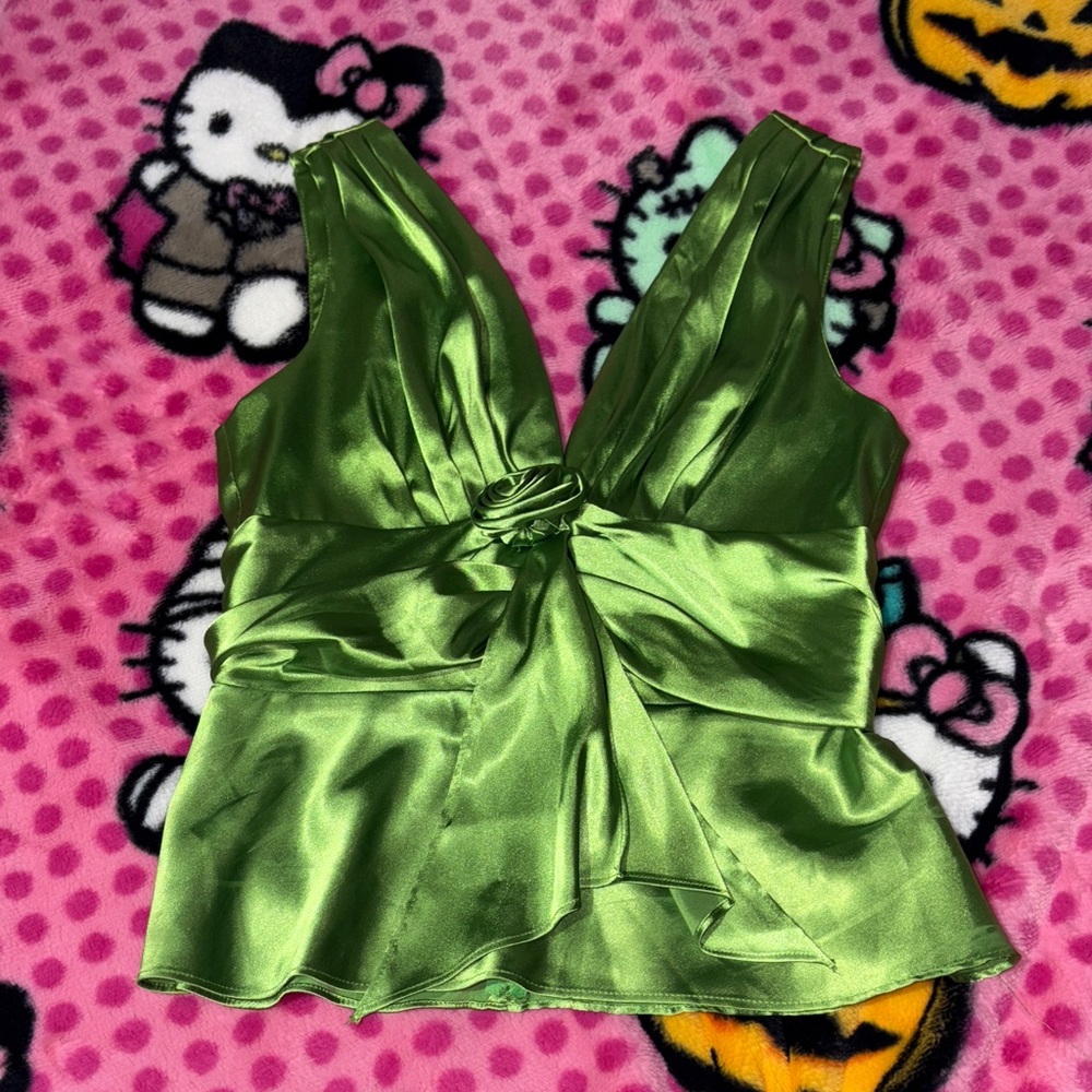 Jessica Howard Vibrant Green Satin Blouse